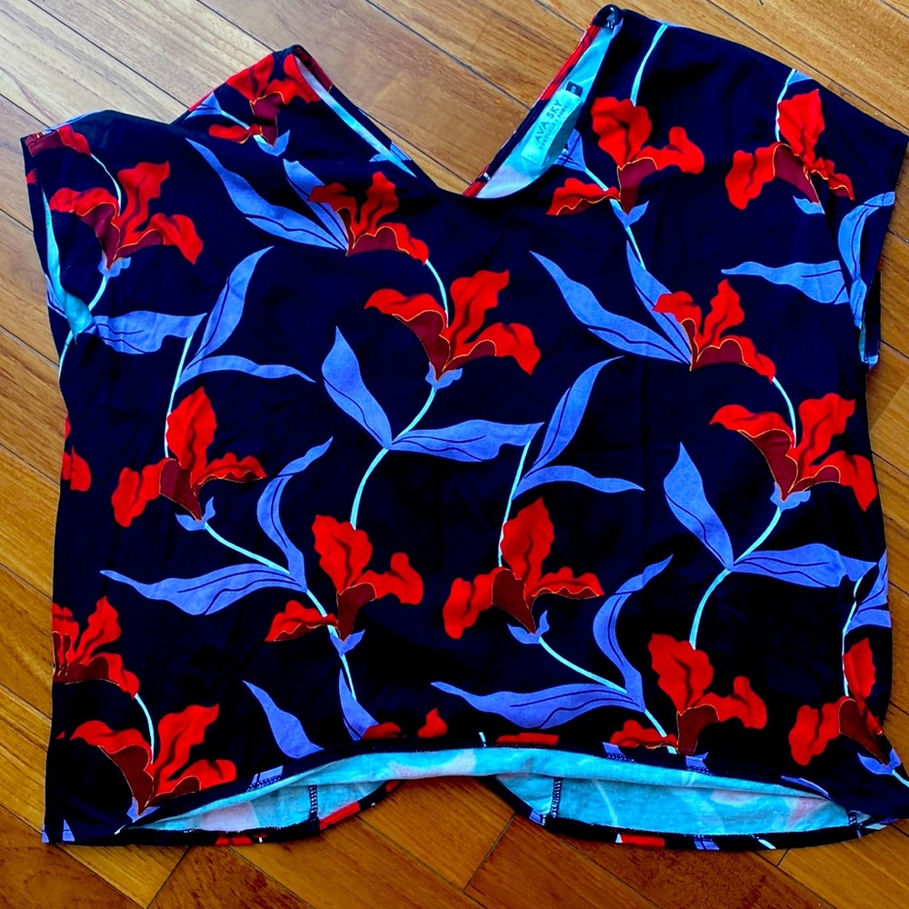 Fighting Eel iris print top